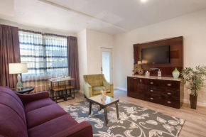 1-Bedroom with Cali King Size Bed in San Diego